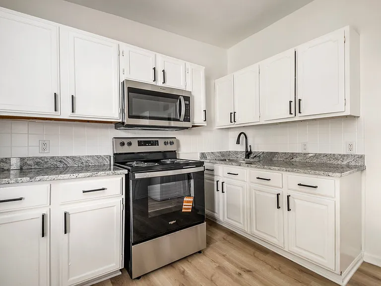 85 S Grubb St — Photo 14