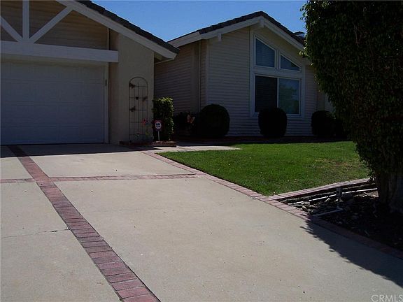 2nd image of 5297 Della Ave