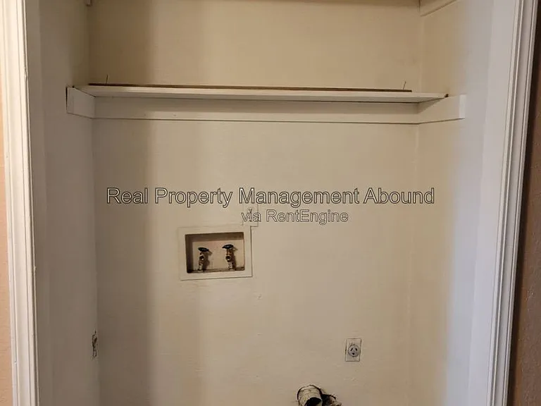 8011 N 117th East Ave — Photo 10