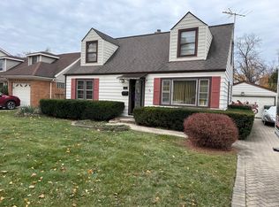 410 N Russel St, Mount Prospect, IL 60056