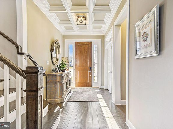 2nd image of 37111 Seagrove Way