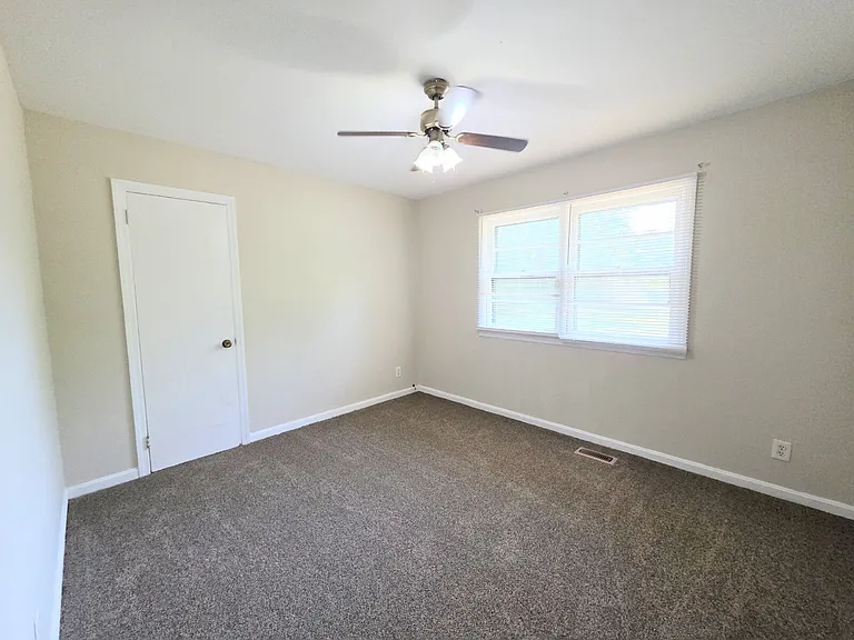 868 71st School Rd — Photo 10