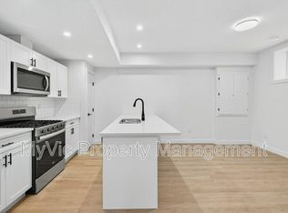 10335 135th St NW, Edmonton, AB T5N 2C4