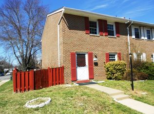 617 S Concord Ct, Sterling, VA 20164