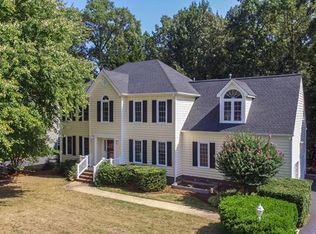 811 Hollypark Dr, Midlothian, VA 23114