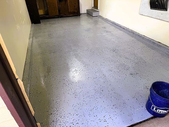 4th image of 714 46th Avenue Pl