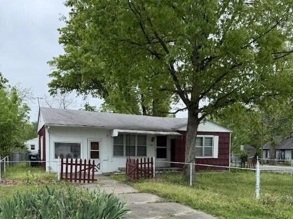 200 Ruby Ln, Columbia, MO 65203