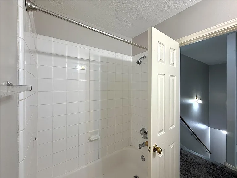 6415 Mountain Pines Ln — Photo 22