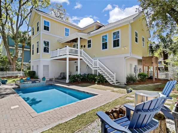 5 Osprey St, Hilton Head Island, SC 29928