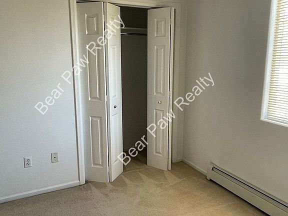 5th image of 1218 Taft Ave APT B