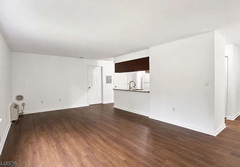 23 Norwich Pl — Photo 3