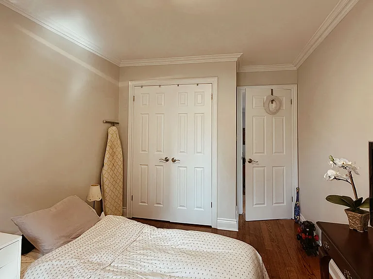 1186 Royal York Rd #1 — Photo 15
