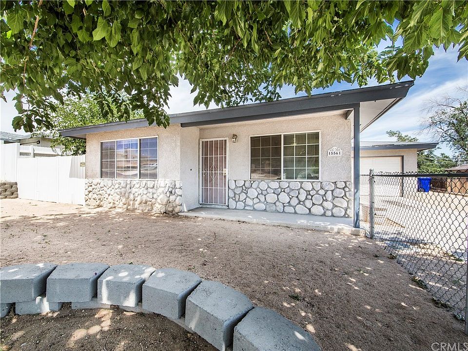 1st image of 15561 Fresno St