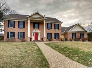 3132 Evangeline Rd, Quincy, IL 62301