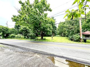 38 Cunard Rd, Fayetteville, WV 25840