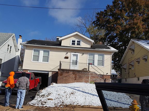 3rd image of 1915 Switzer Ave
