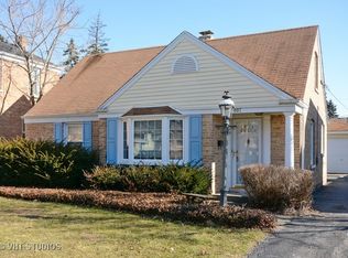 807 N Harvard Ave, Arlington Heights, IL 60004