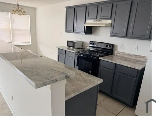 4600 Alamosa St, Fort Worth, TX 76119