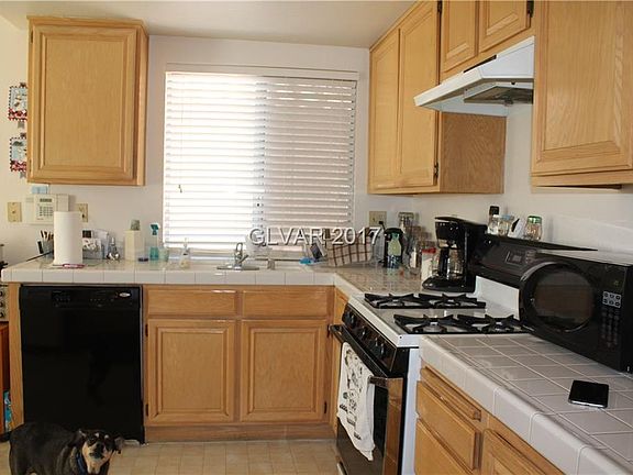 5th image of 5248 Velazco Ln