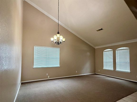 3rd image of 21440 Quail Point Ln