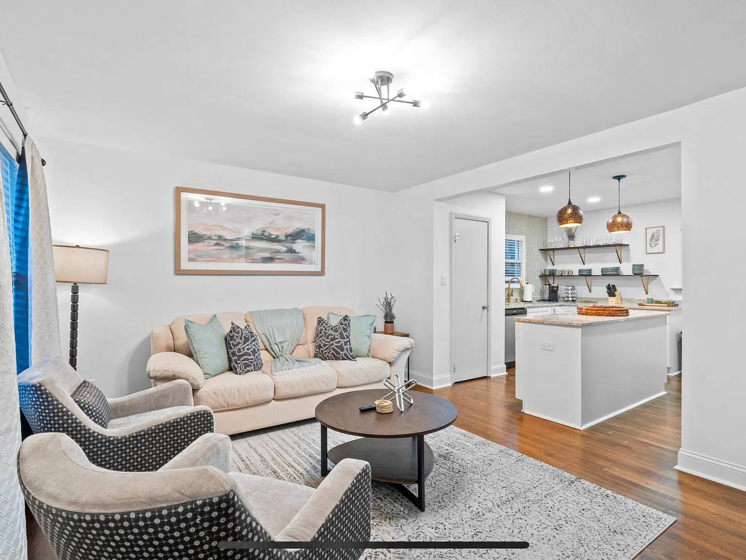 3032 Edsel Pl — Photo 2