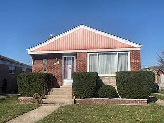 4266 W 81st St photo 1