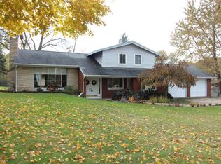 1970 Nash Dr, Saint Joseph, MI 49085