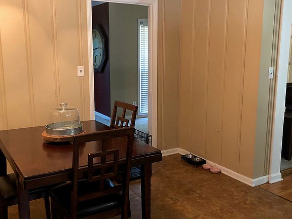 breakfast nook