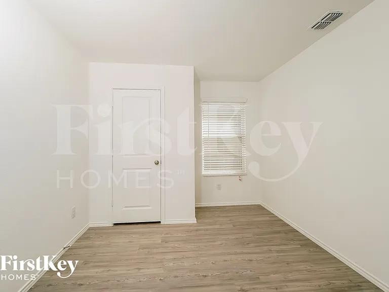 1310 Kiskadee Way — Photo 10