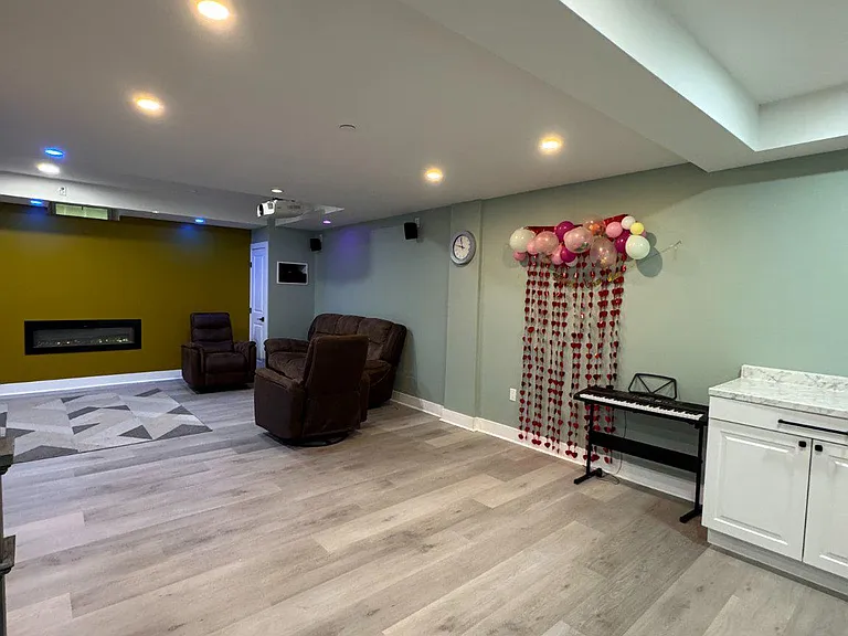 213 Catalpa Ln — Photo 25