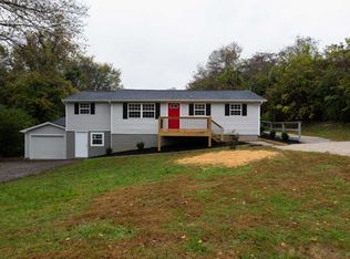 4111 Bruhin Rd, Knoxville, TN 37912