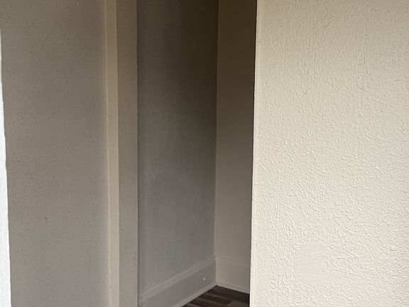 5th image of 1031 13th Avenue Southapartment #1