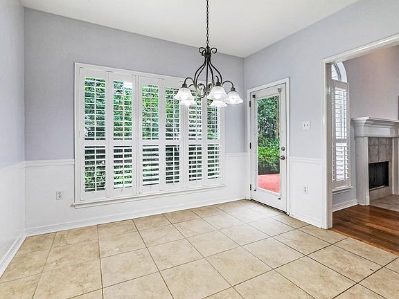 5th image of 1926 Marlin Dr