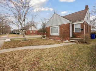 6103 Marseilles St, Detroit, MI 48224