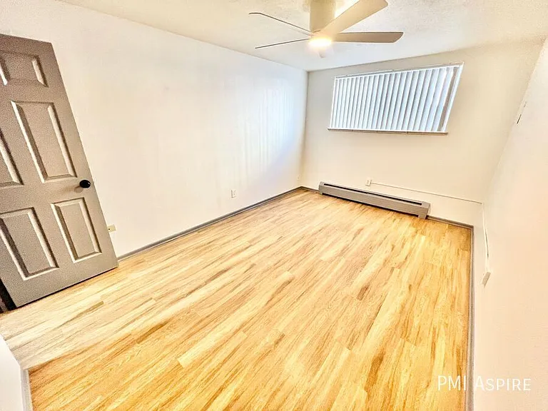 1540 N Raleigh St #103 — Photo 15