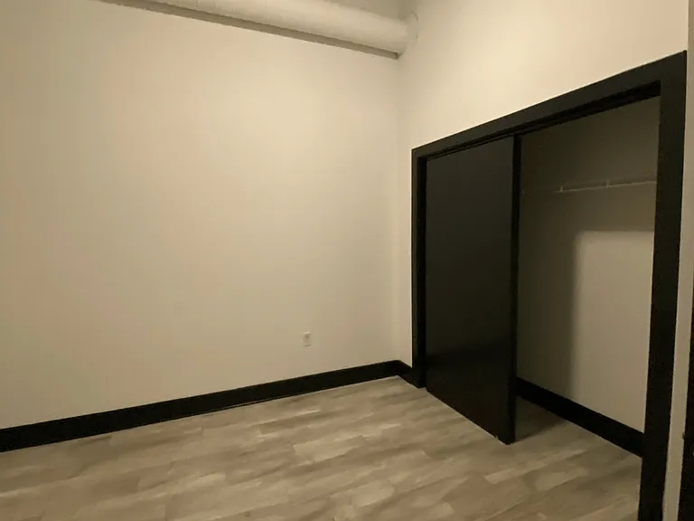 Pilot Place — Photo 43