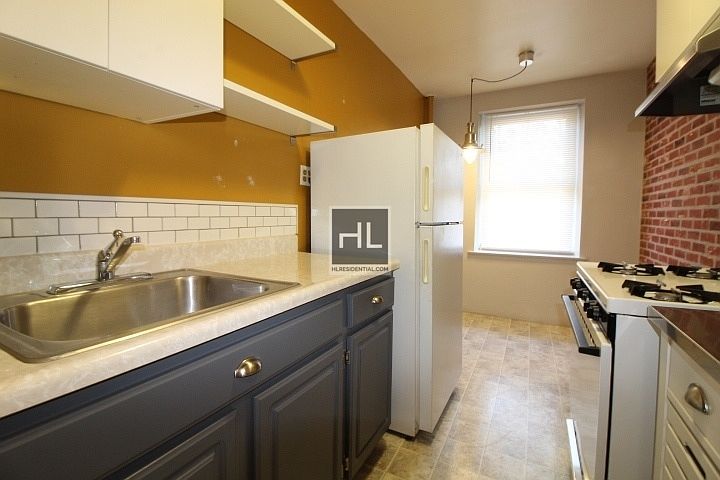 1st image of 8831 Fort Hamilton Pkwy #15