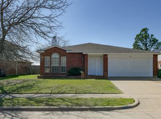 6714 Elk Trl, Arlington, TX 76002