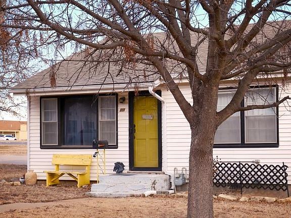2nd image of 601 E Detroit Ave