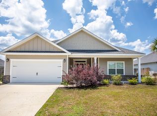 237 Partridge Ln, Freeport, FL 32439
