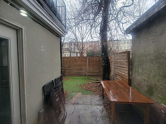 5th image of 902 Sterling Pl #1