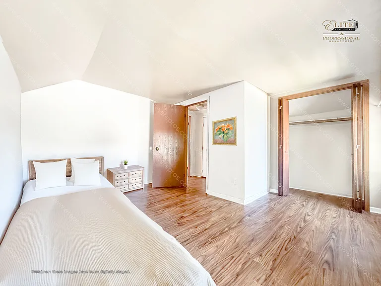216 N Saginaw St #3 — Photo 10