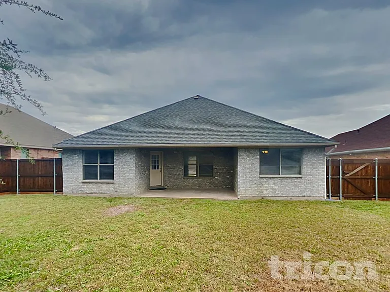117 Magnolia St — Photo 15
