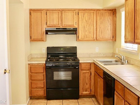 90610579_924 Wilson Cliffs Rd_Las Vegas_NV_2017-2