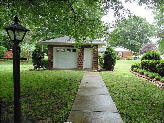 5th image of 1250 Riverview Dr