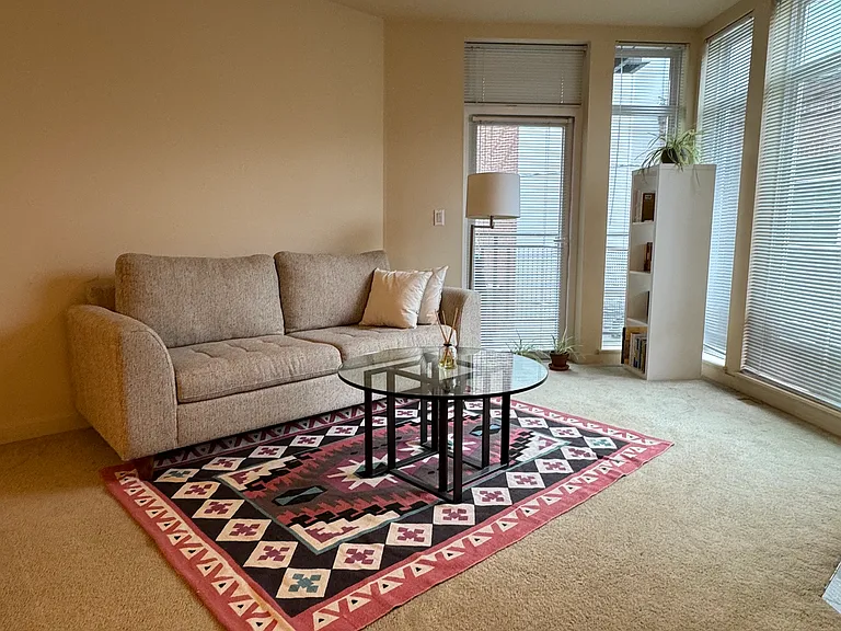 211 Kirkland Ave #321 — Photo 3
