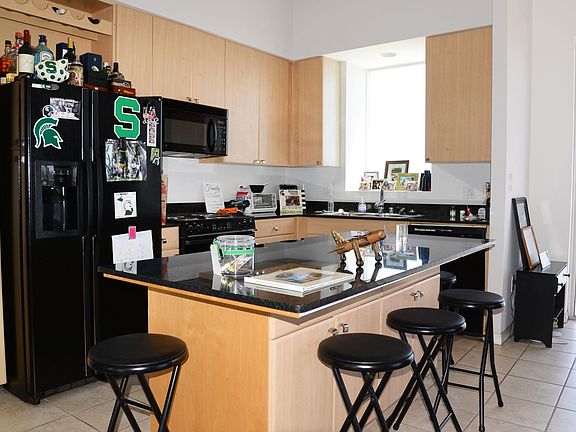 4th image of 388 E Ocean Blvd Unit 1702