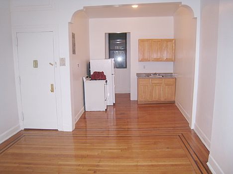 Building Photo 3