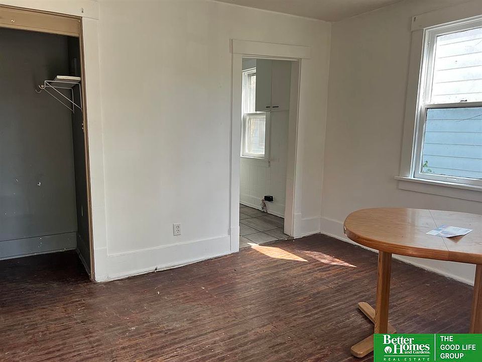 2nd image of 5215 N 38th St