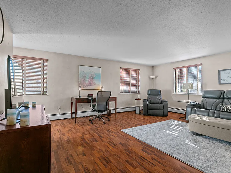 66 Girard Ave #409 — Photo 7